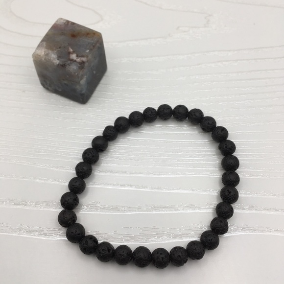HANDCRAFTED Black Lava Stretch Bracelet - Picture 1 of 1